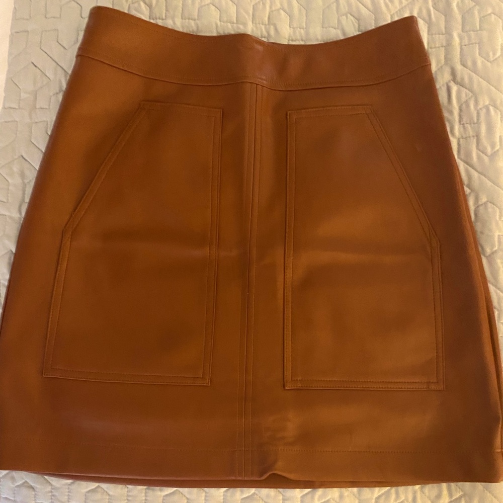 Loft Vegan Leather skirt 2P